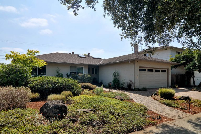 549_1440271342_1912884