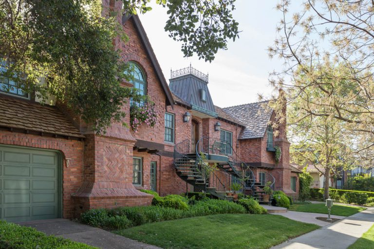 616_1459285854_1869670