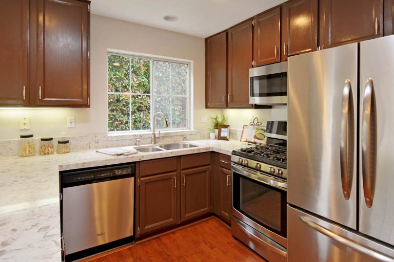 641_1462987048_1155963