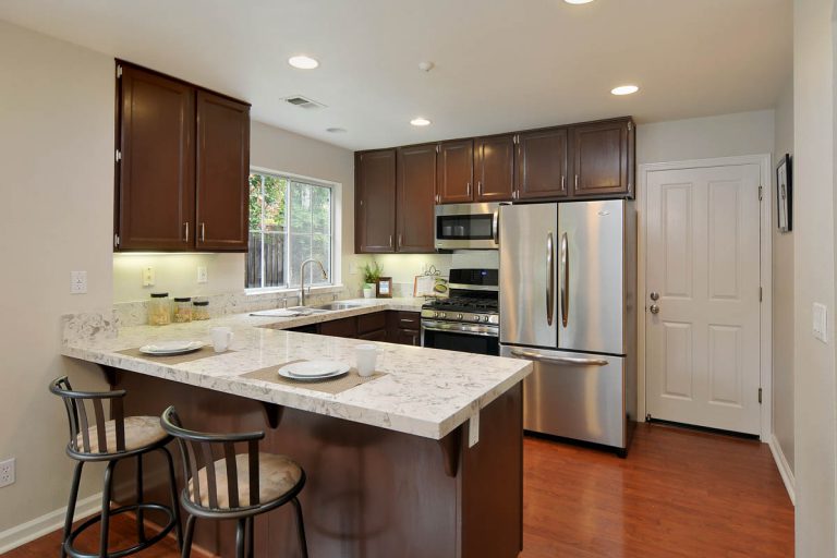 641_1462987048_1785715