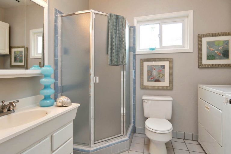 645_1463419002_1296142