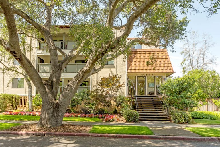 647_1463679933_1689445