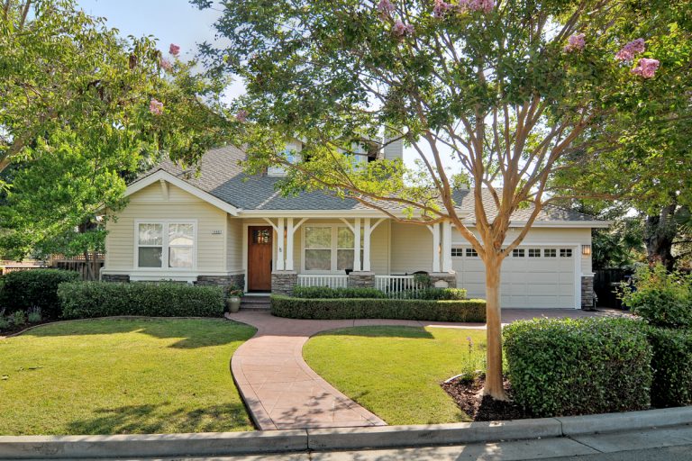 676_1471366639_1648679