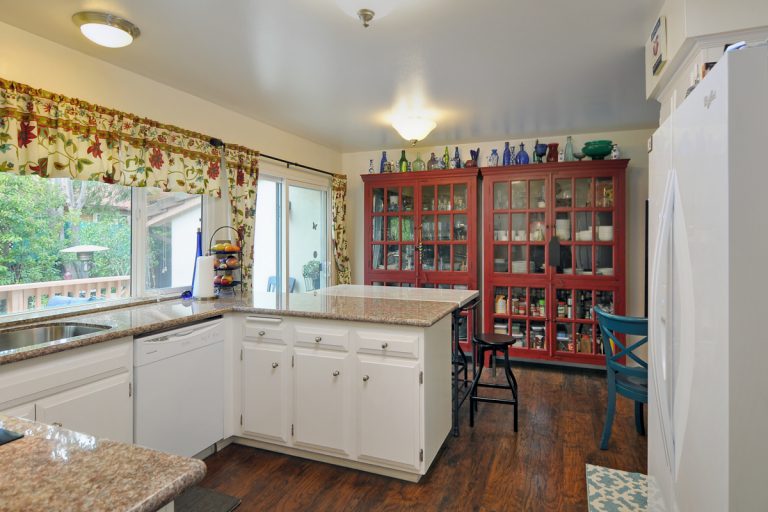 702_1478810265_1233483-1