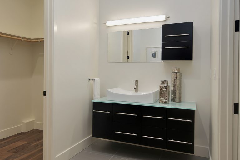 708_1484768307_1948014