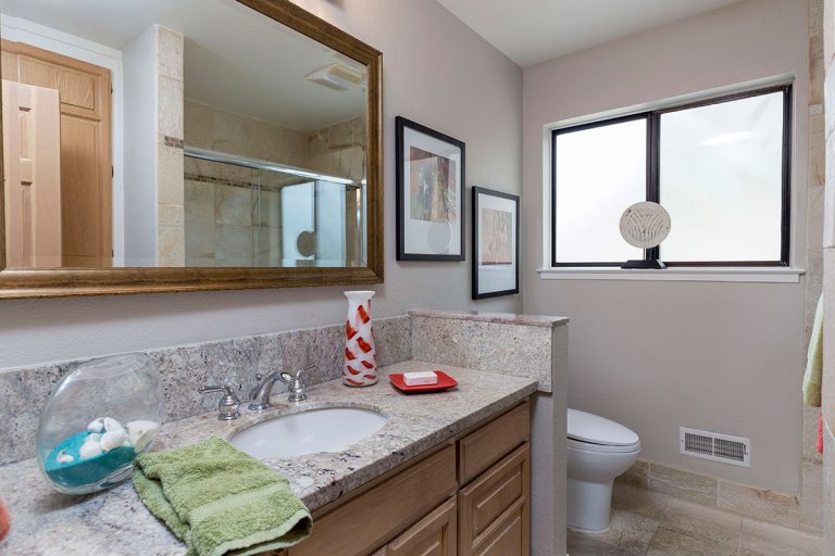 733_1490398864_1673790