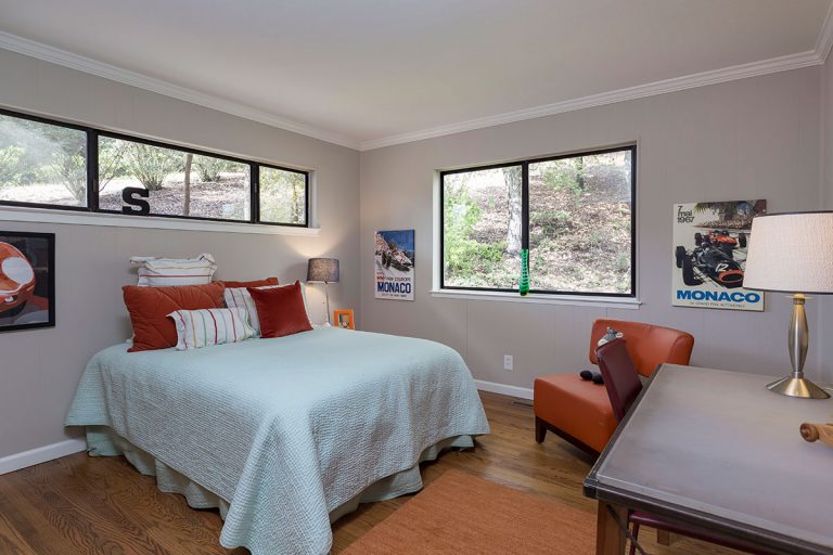 733_1490398864_1815305