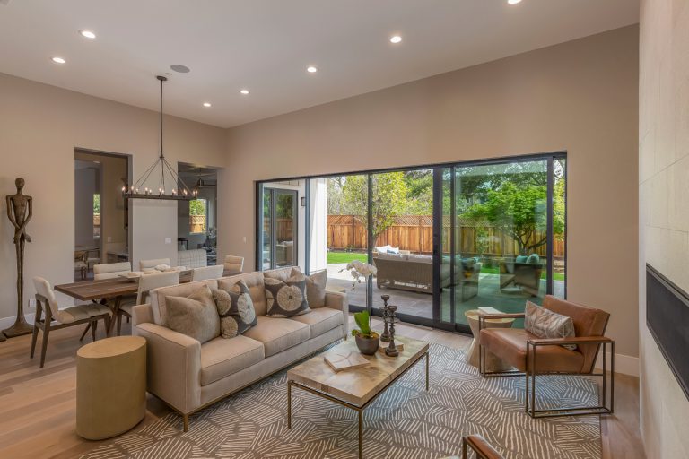 737_1491496978_1676489