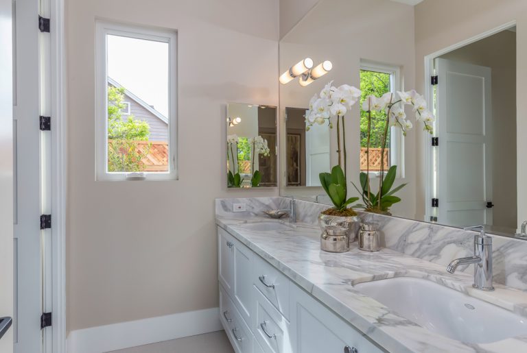 737_1491497012_1524672