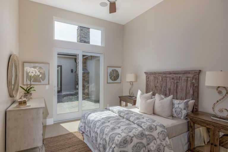 737_1491497012_1823901