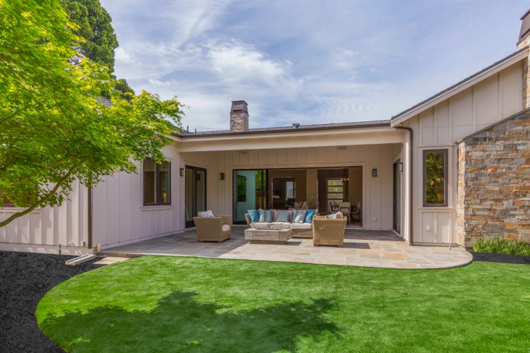 737_1491497026_1318152