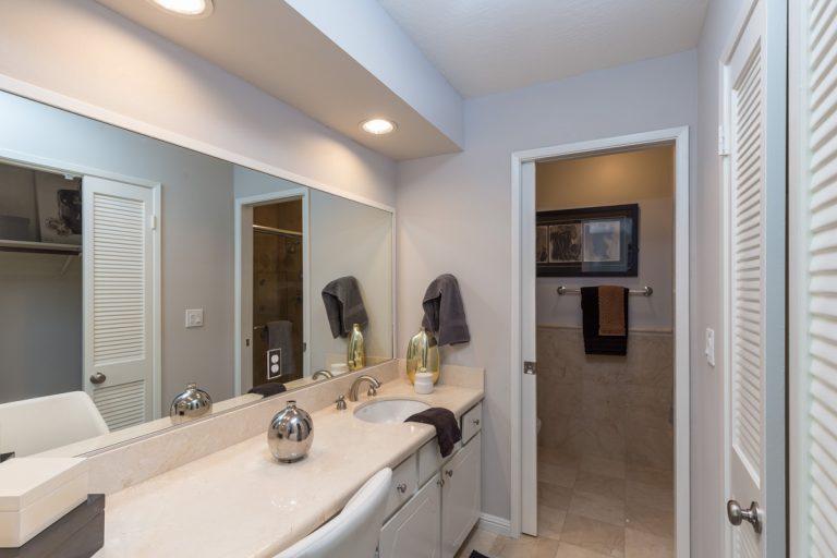 748_1493850747_1159067