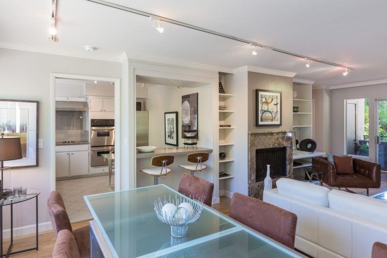 748_1493850747_1997344