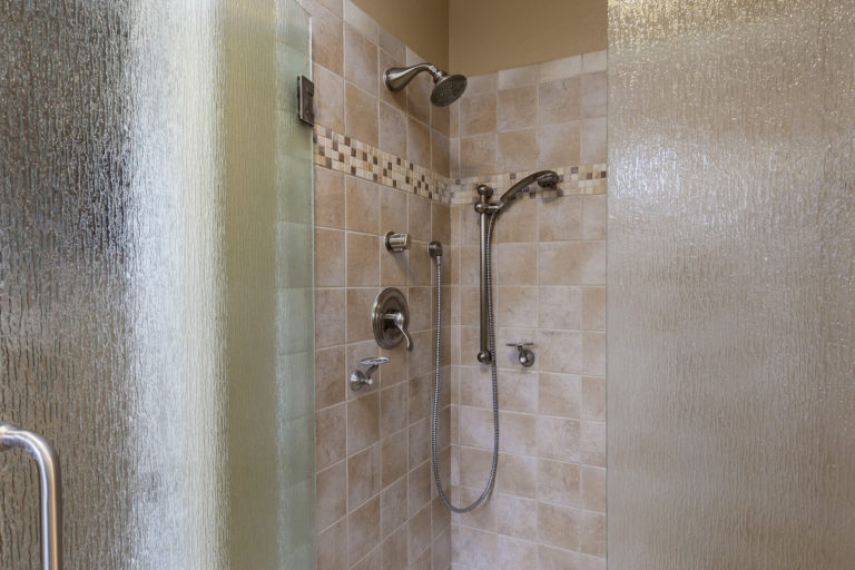 762_1497307818_1128244