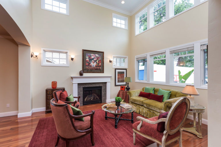 763_1497377550_1489881