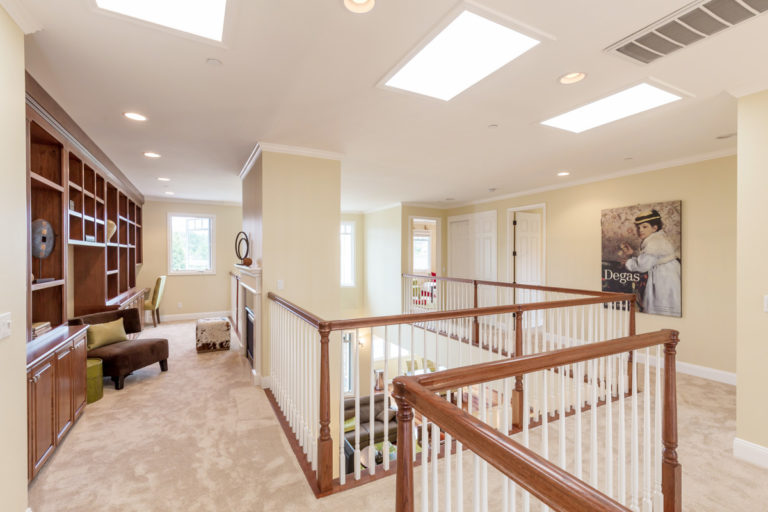 763_1497377558_1130349