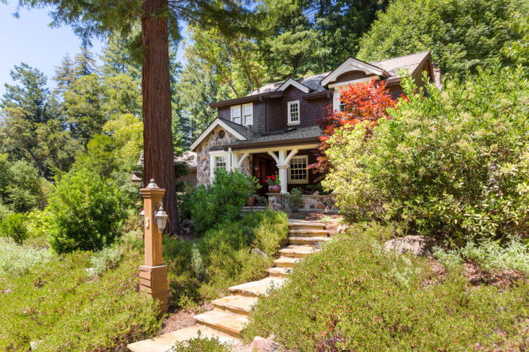 764_1497550727_1741875