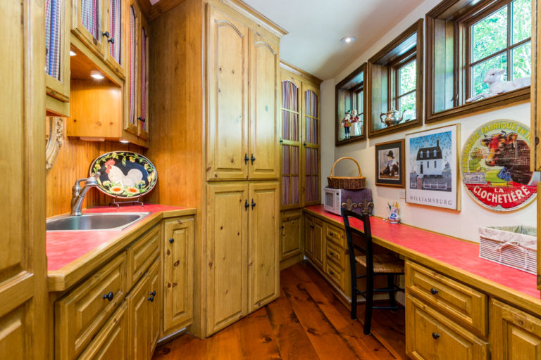 764_1497550746_1717565