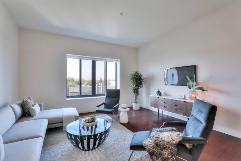 04_f8_88_Bush_St_Unit_4111_08132018_0004_mls