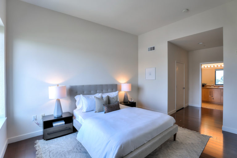 11_f8_88_Bush_St_Unit_4111_08132018_0011_mls