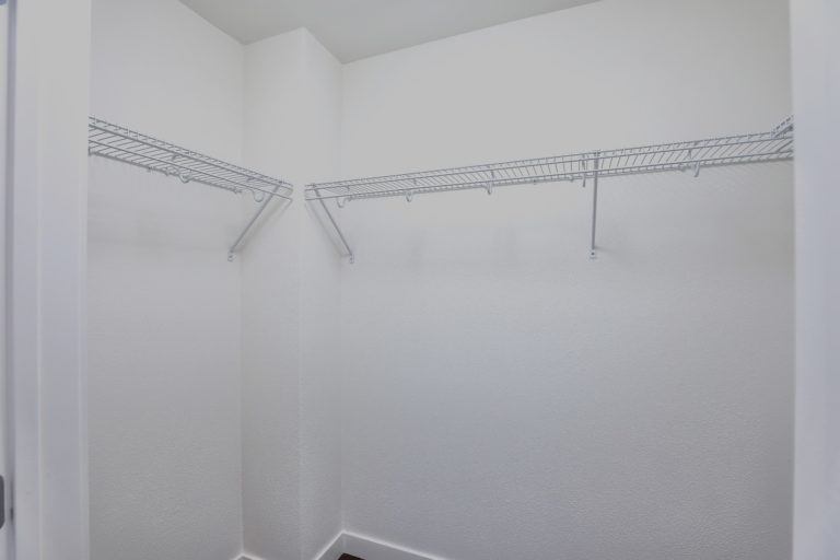 12_f8_88_Bush_St_Unit_4111_08132018_0014_mls