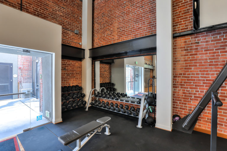 27_f8_88_Bush_St_Unit_4111_08132018_0027_mls