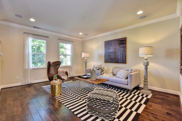 226 Hockney Avenue Mountain-large-003-10-Living Room Area-1500x1000-72dpi