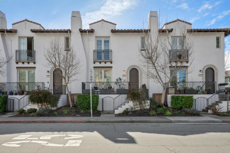 001-62-cuesta-drive.87547.p2k.002