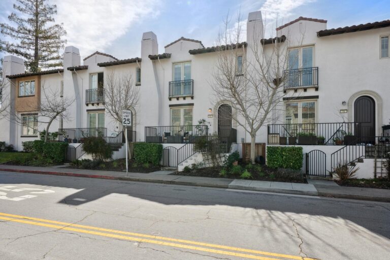 002-62-cuesta-drive.87547.p2k.003