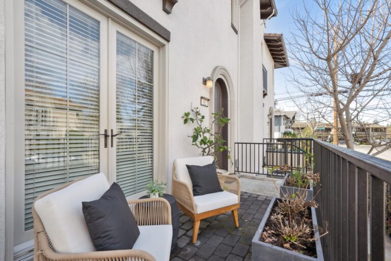 004-62-cuesta-drive.87547.p2k.007