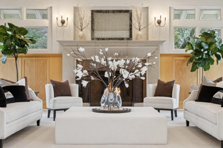 020-24292-elise-court.87479.pok.020_altered.a