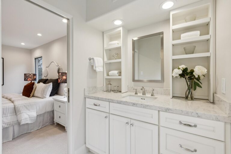 088-24292-elise-court.87479.pok.130