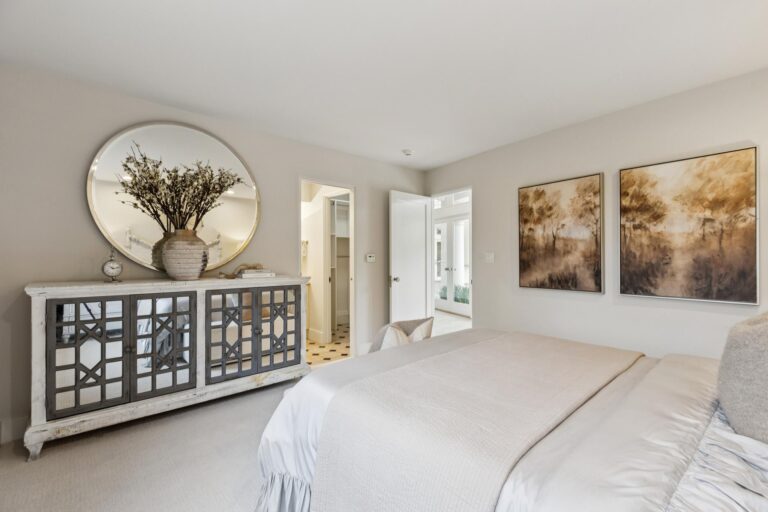 093-24292-elise-court.87479.pok.137