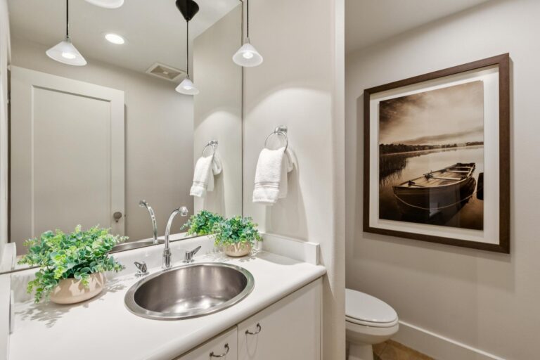 109-24292-elise-court.87479.pok.167