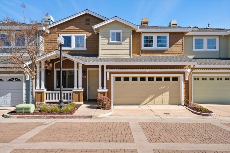 001-239-granada-park-circle.88016.p3k.004