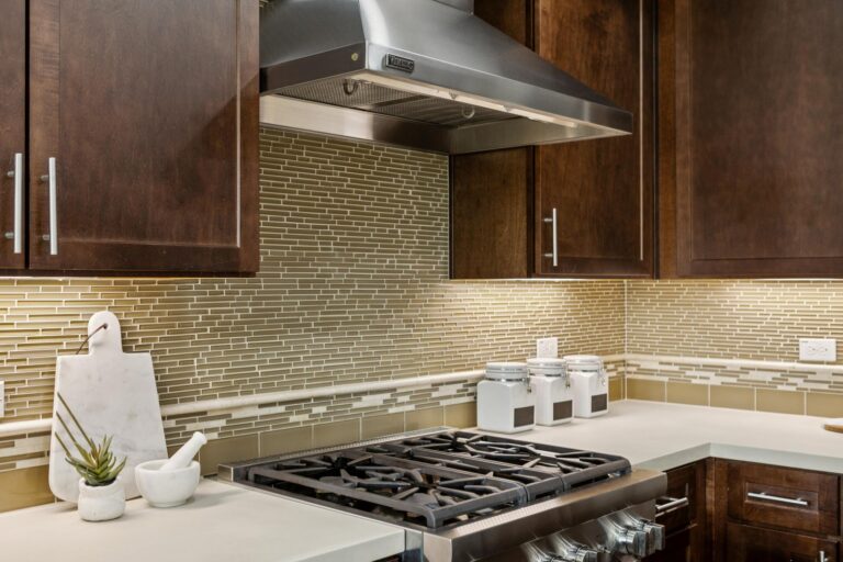 007-100-1st-street-307.87513.p2k.007