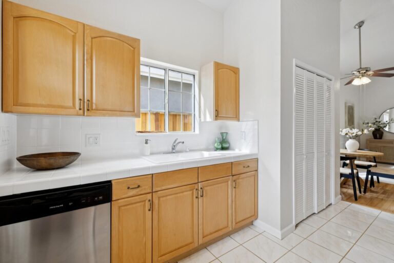 011-280-college-avenue.87902.p2k.016