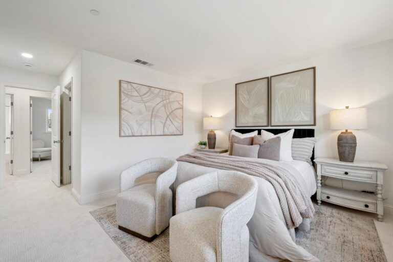 018-239-granada-park-circle.88016.p3k.025