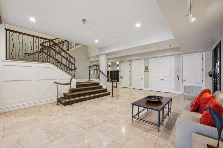 029-100-1st-street-307.87513.pcom.018