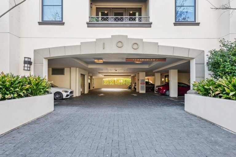 040-100-1st-street-307.87513.pcom.023