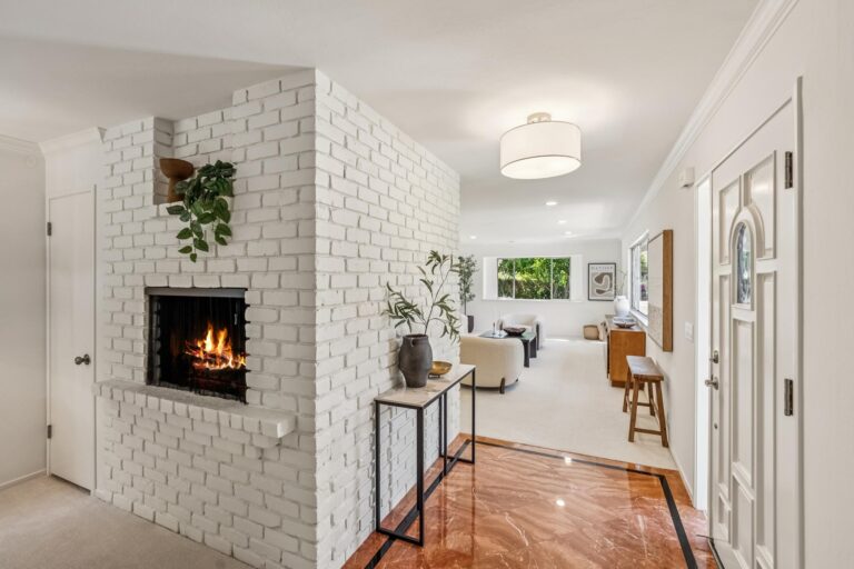 008-277-alta-vista-avenue.88772.p2k.016_altered.a