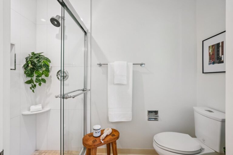 020-25845-springhill-drive.88019.p3k.034