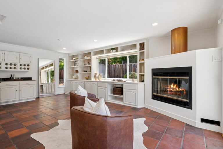 018-600-los-altos-avenue.89173.p3k.037_fire