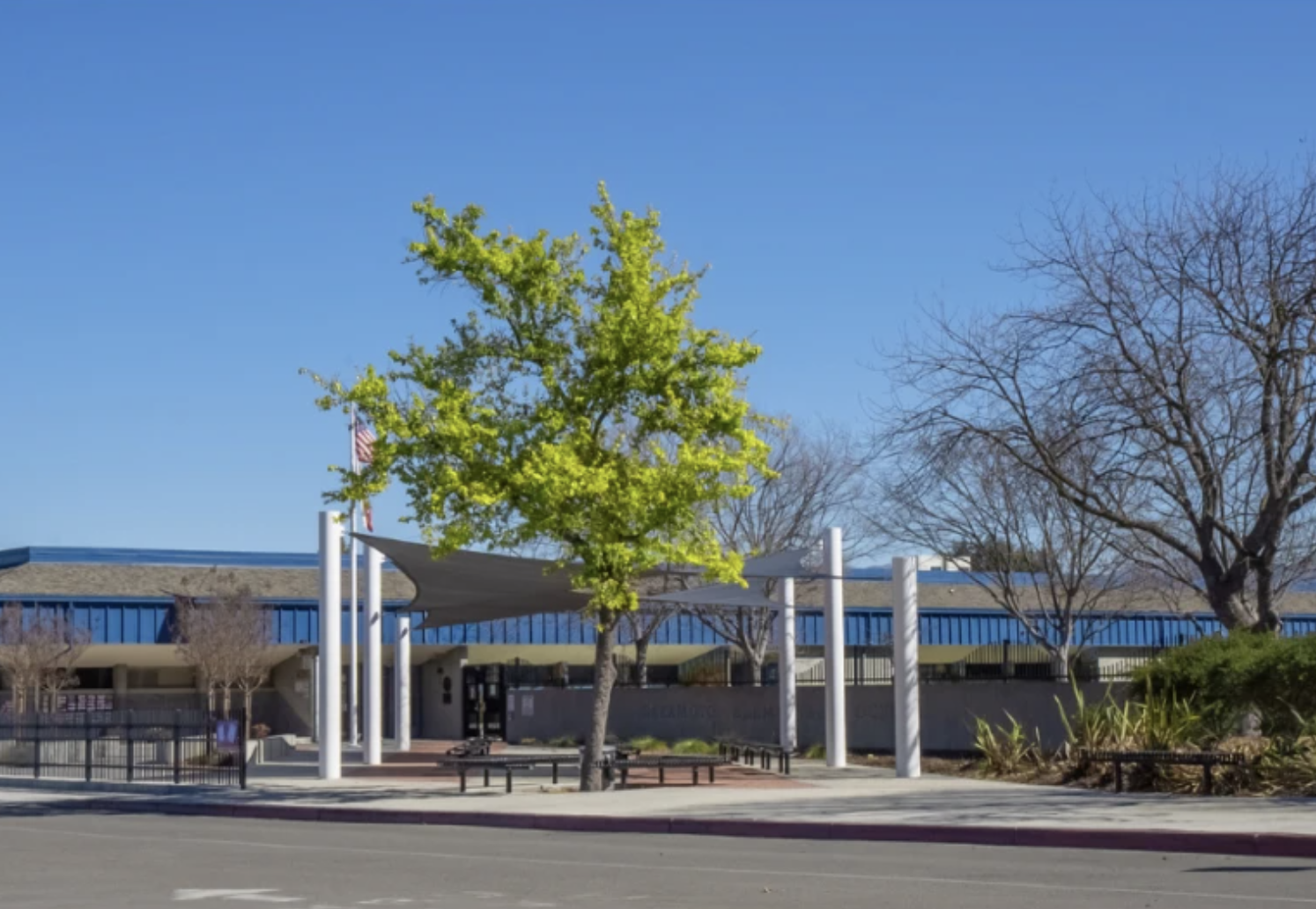 Sakamoto Elementary School