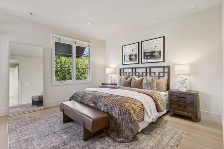 026-320-bryant-street.95325.p3k