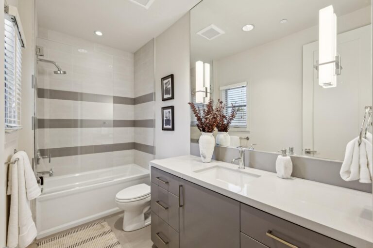 038-320-bryant-street.95325.p3k