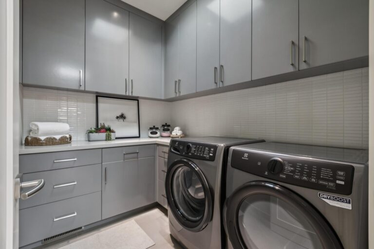 039-320-bryant-street.95325.p3k